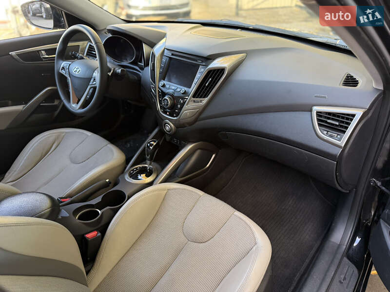 Хэтчбек Hyundai Veloster 2011 в Одессе