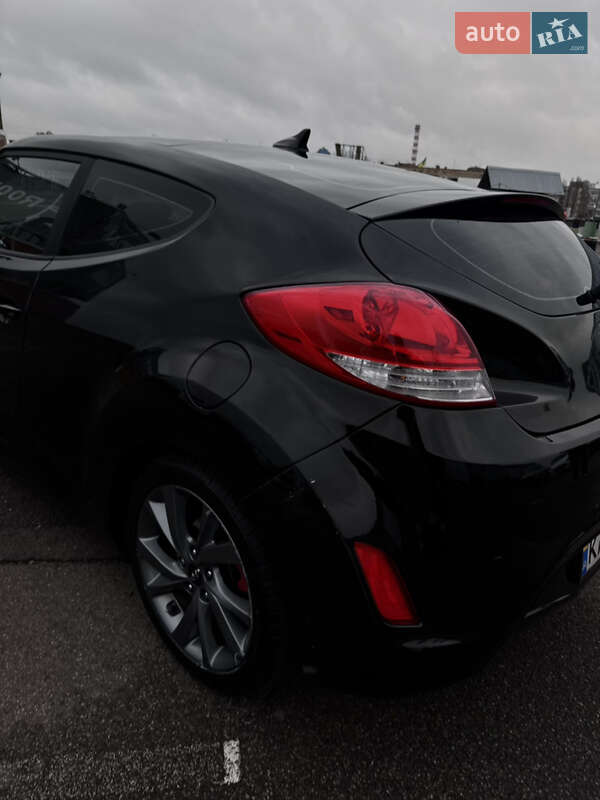 Хэтчбек Hyundai Veloster 2016 в Киеве фото 11 Хэтчбек Hyundai Veloster 2016 в Киеве