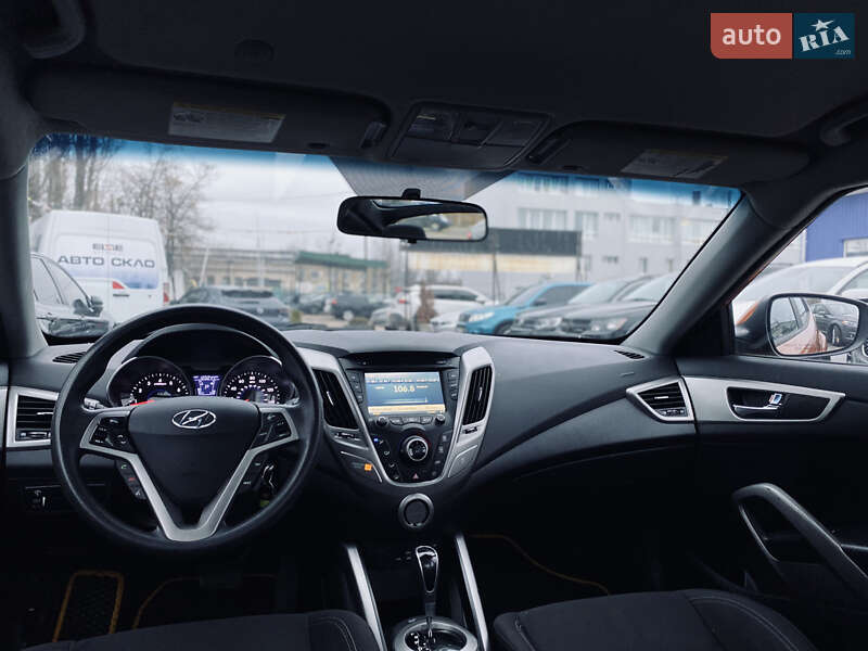 Хэтчбек Hyundai Veloster 2016 в Киеве фото 20 Хэтчбек Hyundai Veloster 2016 в Киеве