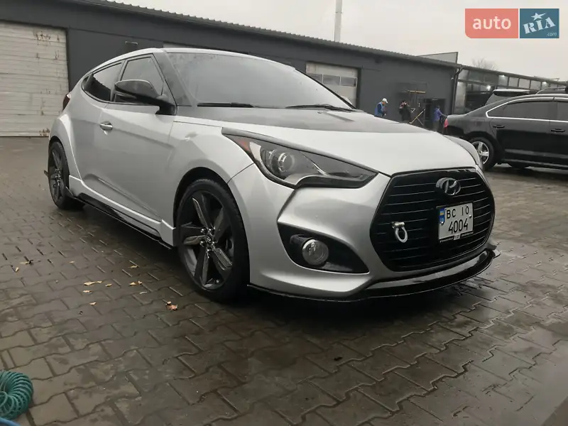 Hyundai Veloster