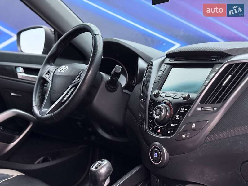 Хэтчбек Hyundai Veloster 2013 в Запорожье