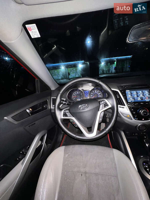 Хэтчбек Hyundai Veloster 2013 в Запорожье фото 15 Хэтчбек Hyundai Veloster 2013 в Запорожье