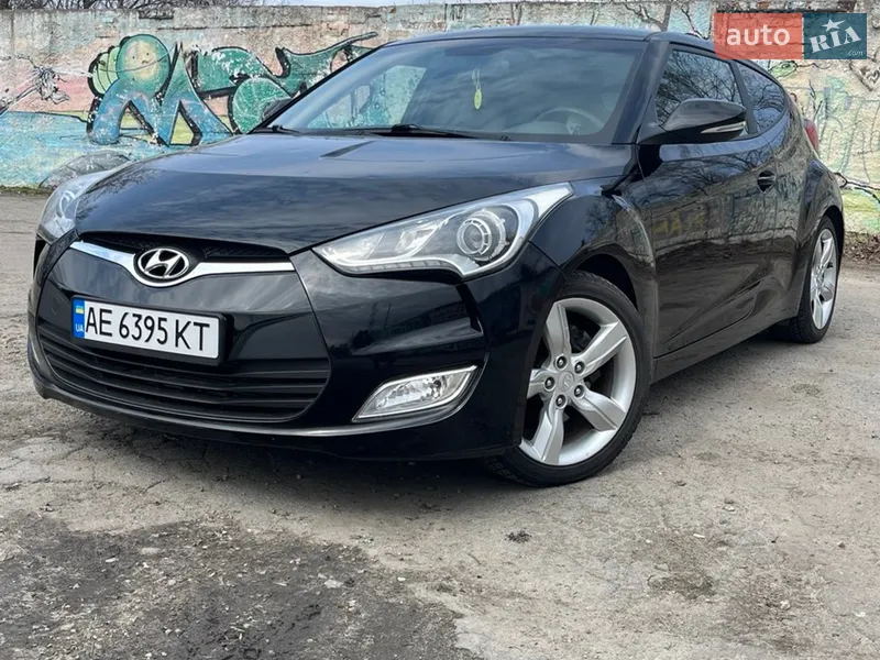 Hyundai Veloster