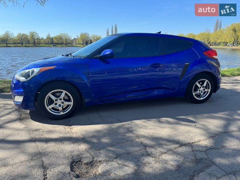 Хэтчбек Hyundai Veloster 2012 в Ровно фото 4 Хэтчбек Hyundai Veloster 2012 в Ровно