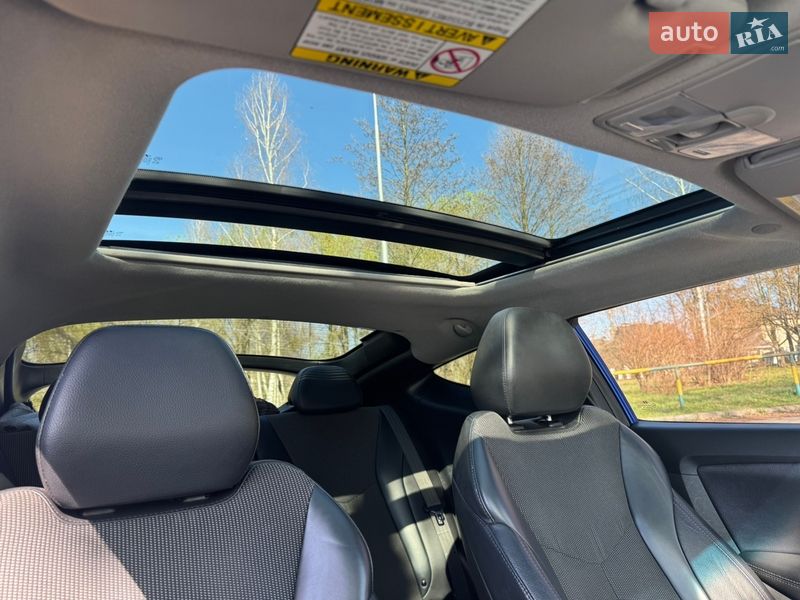 Хэтчбек Hyundai Veloster 2012 в Ровно фото 36 Хэтчбек Hyundai Veloster 2012 в Ровно