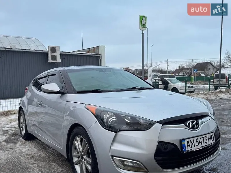 Hyundai Veloster