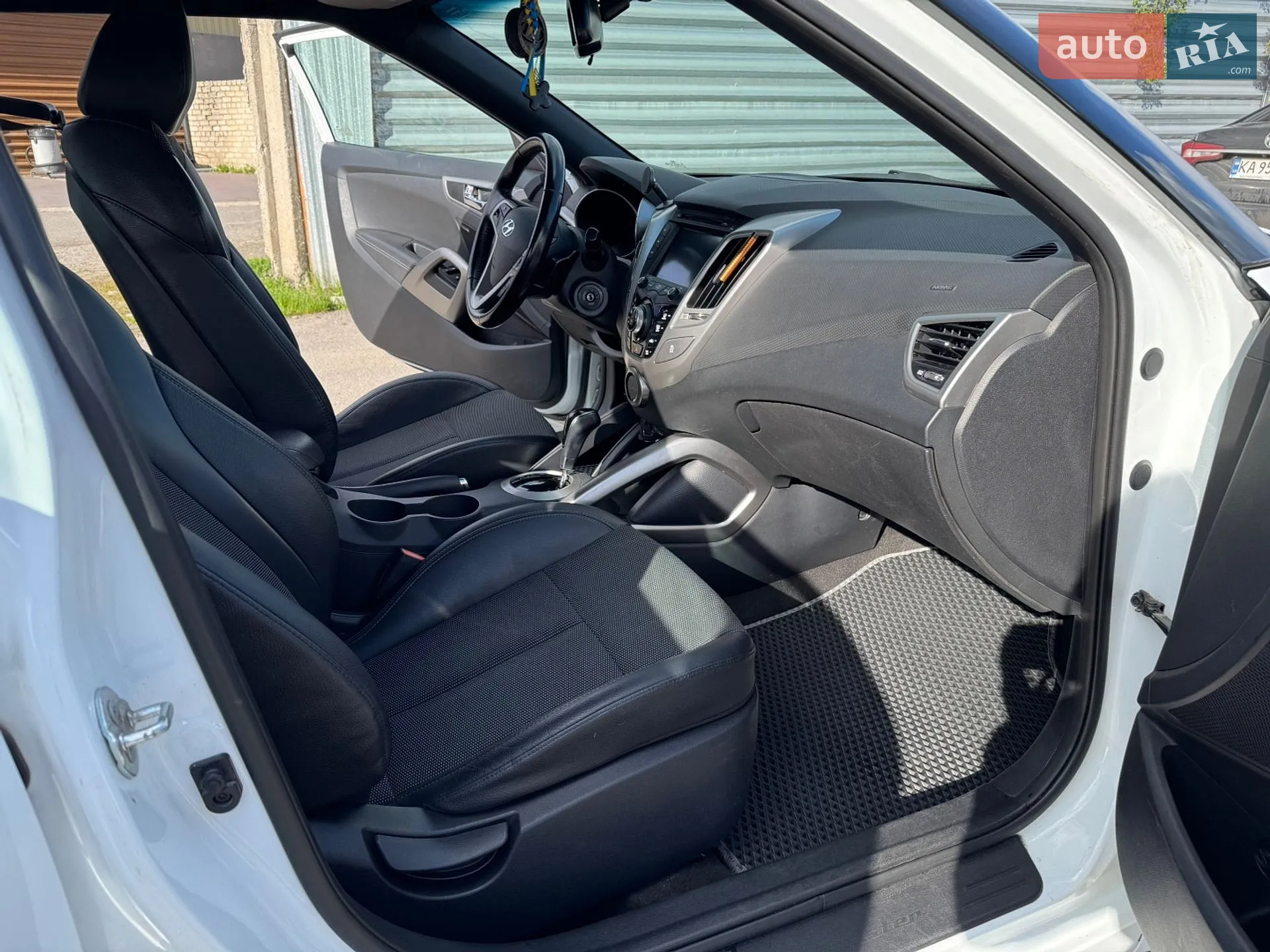 2015 Hyundai Veloster - мініатюра 10