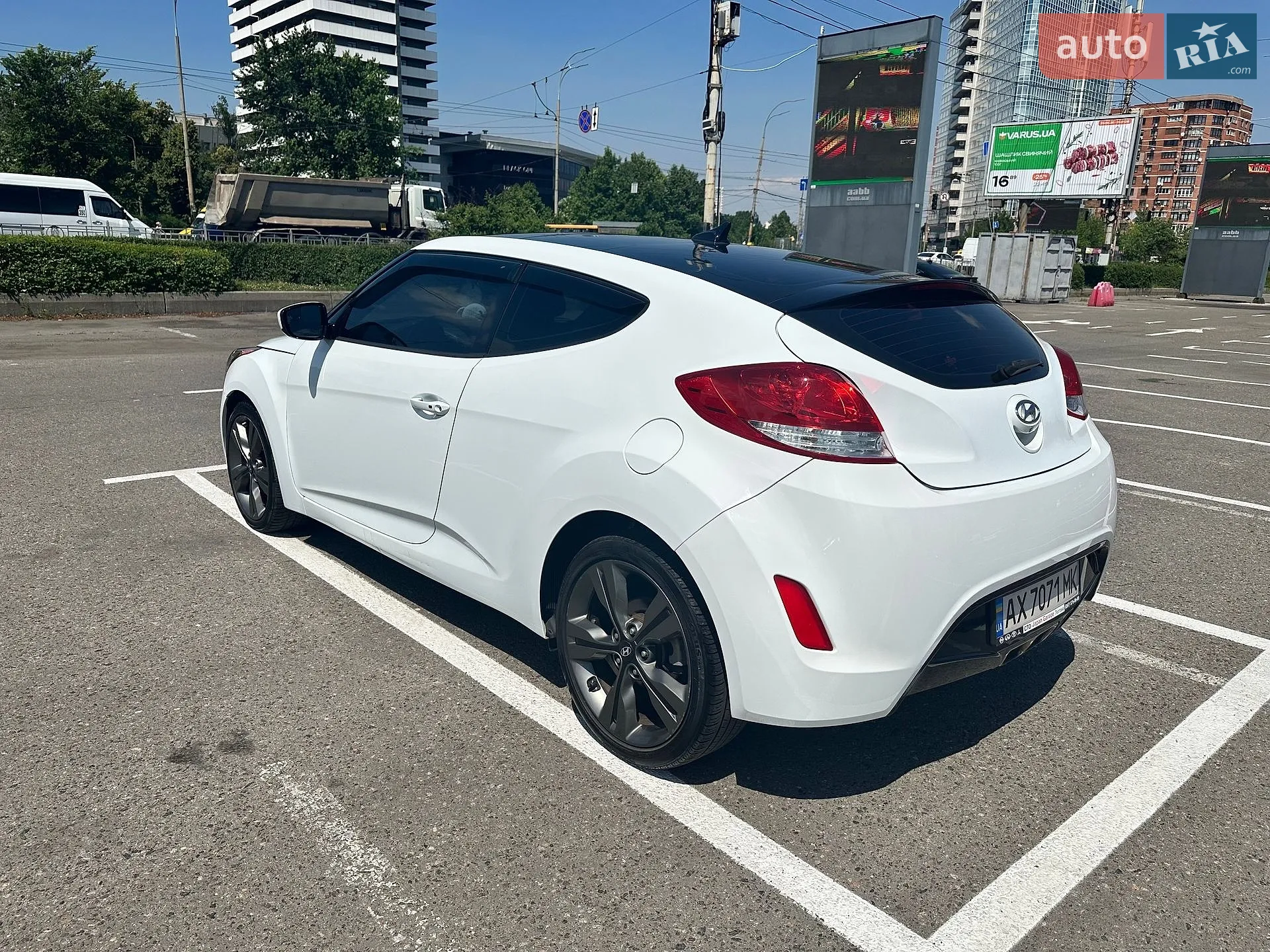 2017 Hyundai Veloster - мініатюра 8