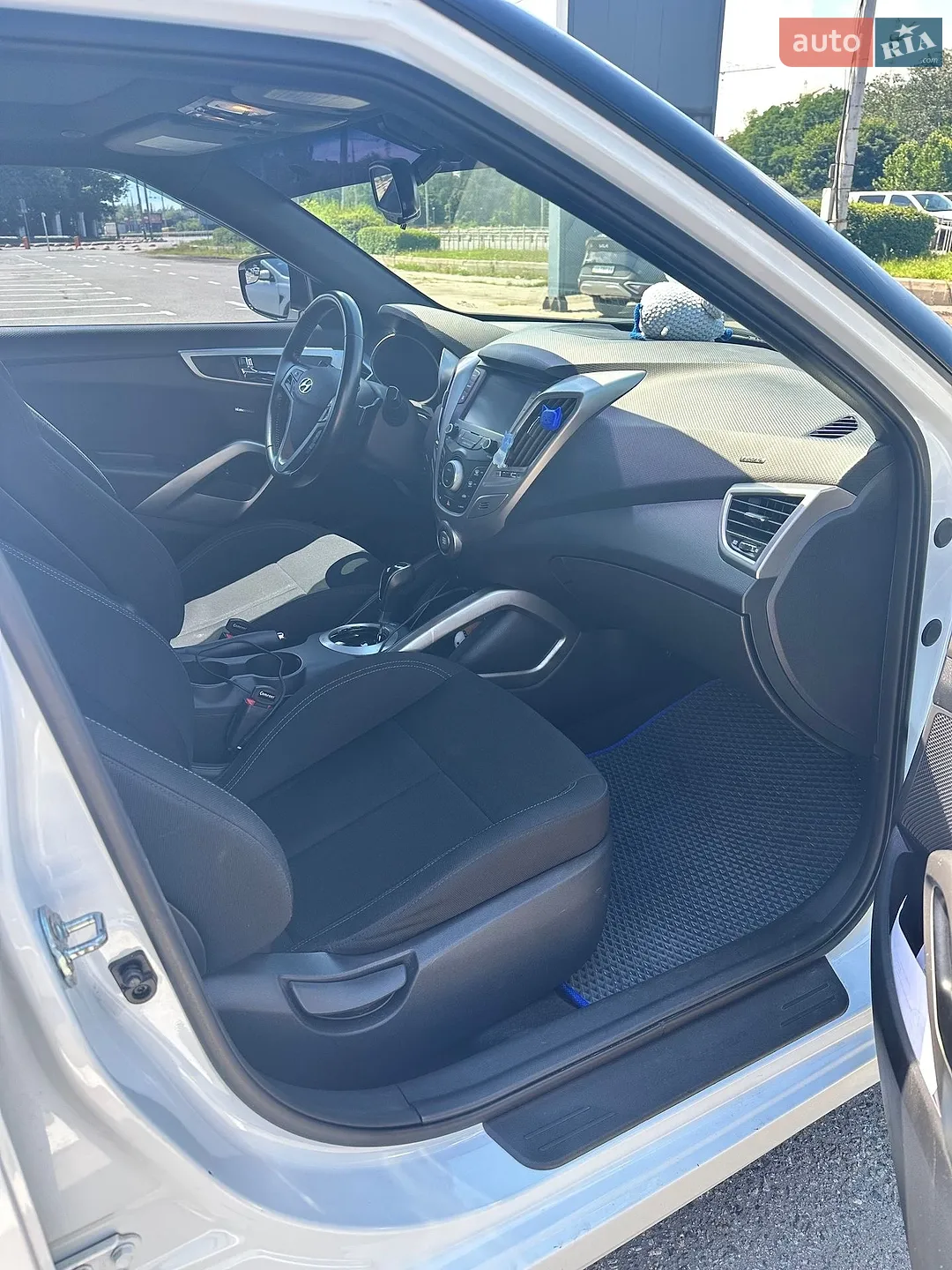 2017 Hyundai Veloster - мініатюра 22