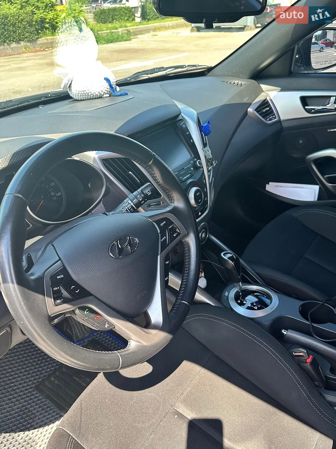 2017 Hyundai Veloster - мініатюра 27