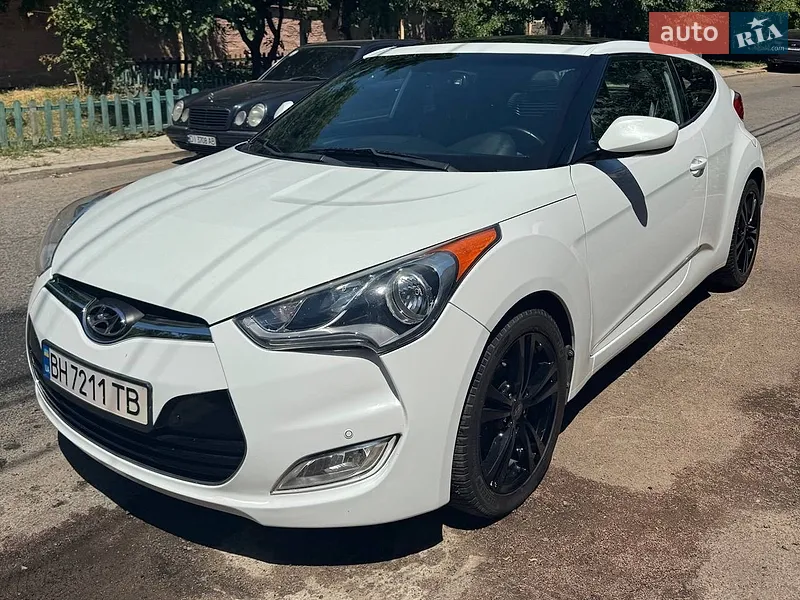Hyundai Veloster