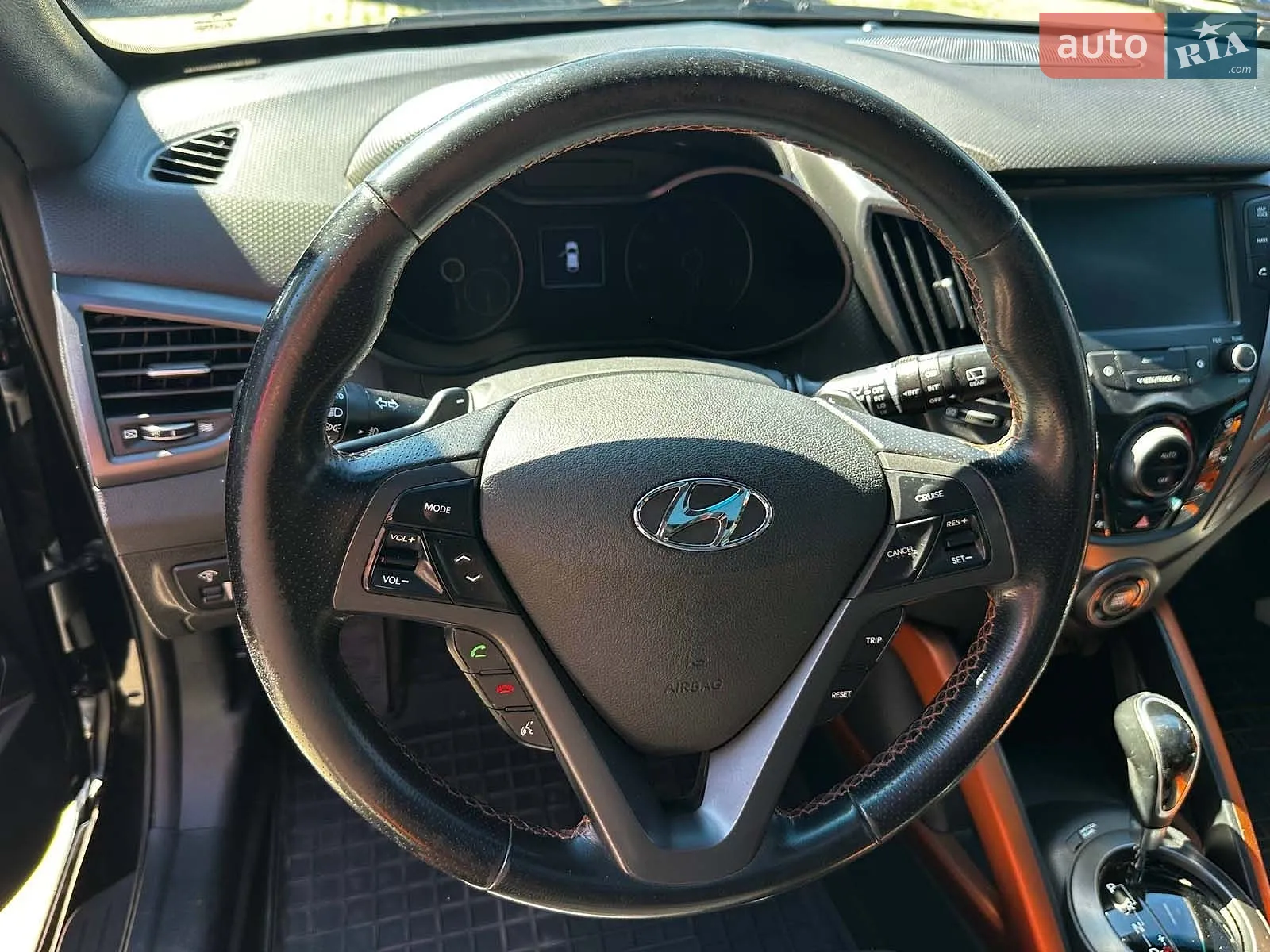 2015 Hyundai Veloster - мініатюра 28