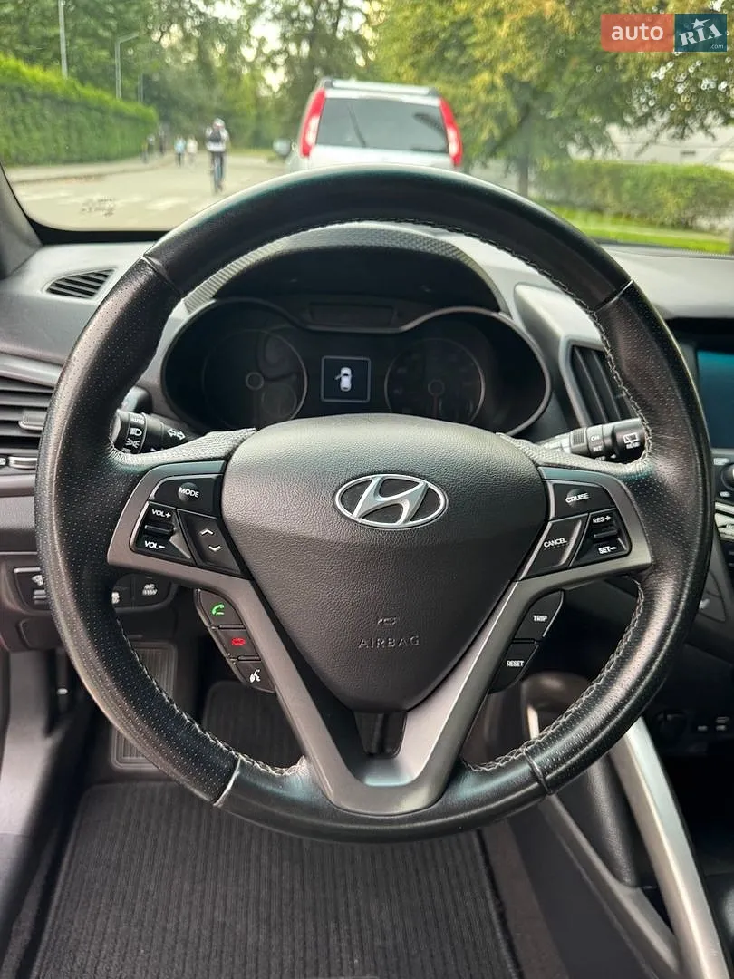 2016 Hyundai Veloster - мініатюра 41