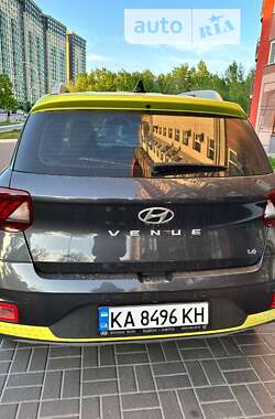 Внедорожник / Кроссовер Hyundai Venue 2021 в Киеве