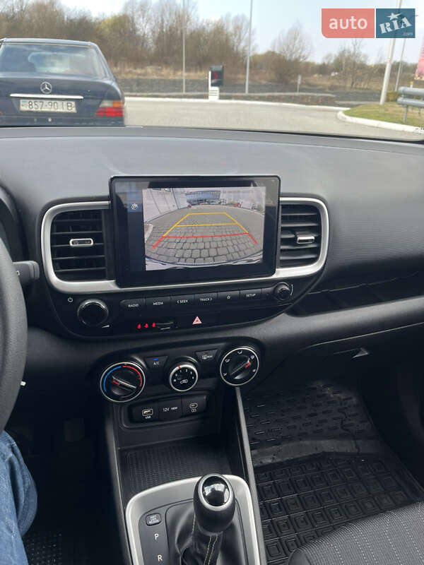 Позашляховик / Кросовер Hyundai Venue 2022 в Львові