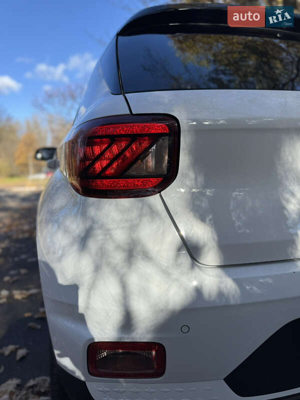 Внедорожник / Кроссовер Hyundai Venue 2021 в Дрогобыче фото 15 Внедорожник / Кроссовер Hyundai Venue 2021 в Дрогобыче