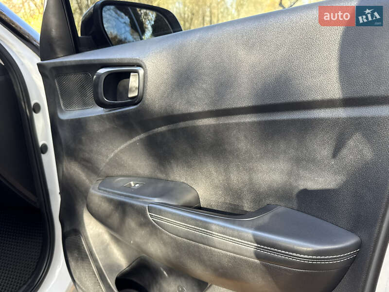 Внедорожник / Кроссовер Hyundai Venue 2021 в Дрогобыче фото 47 Внедорожник / Кроссовер Hyundai Venue 2021 в Дрогобыче