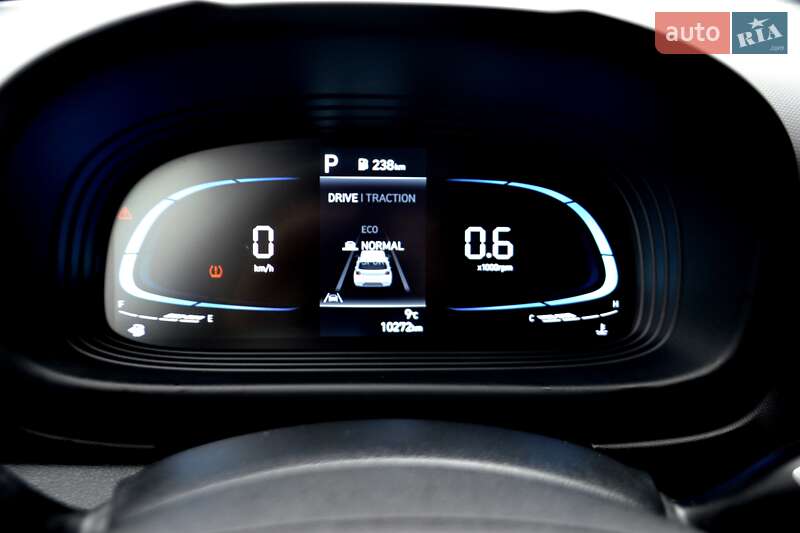 Внедорожник / Кроссовер Hyundai Venue 2023 в Хмельницком фото 99 Внедорожник / Кроссовер Hyundai Venue 2023 в Хмельницком