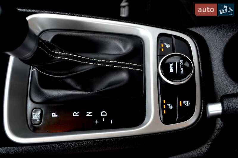 Внедорожник / Кроссовер Hyundai Venue 2023 в Хмельницком фото 37 Внедорожник / Кроссовер Hyundai Venue 2023 в Хмельницком