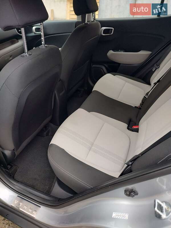 Внедорожник / Кроссовер Hyundai Venue 2021 в Ивано-Франковске