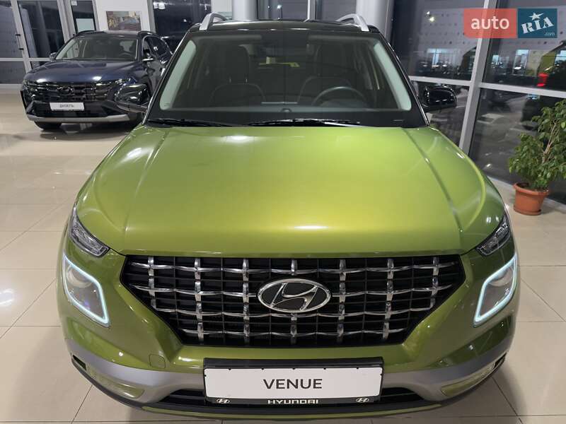 Внедорожник / Кроссовер Hyundai Venue 2022 в Ровно