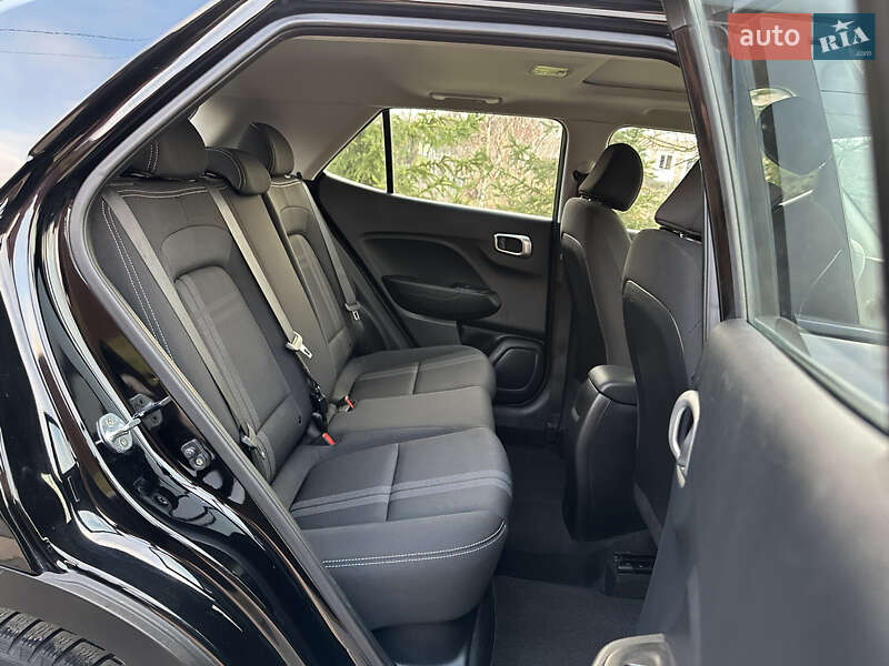 Внедорожник / Кроссовер Hyundai Venue 2021 в Бродах фото 46 Внедорожник / Кроссовер Hyundai Venue 2021 в Бродах