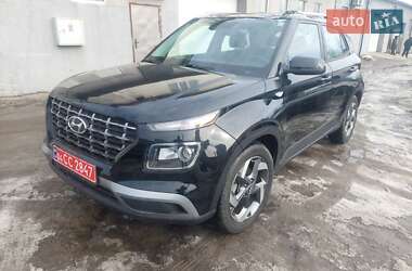 Внедорожник / Кроссовер Hyundai Venue 2021 в Киеве