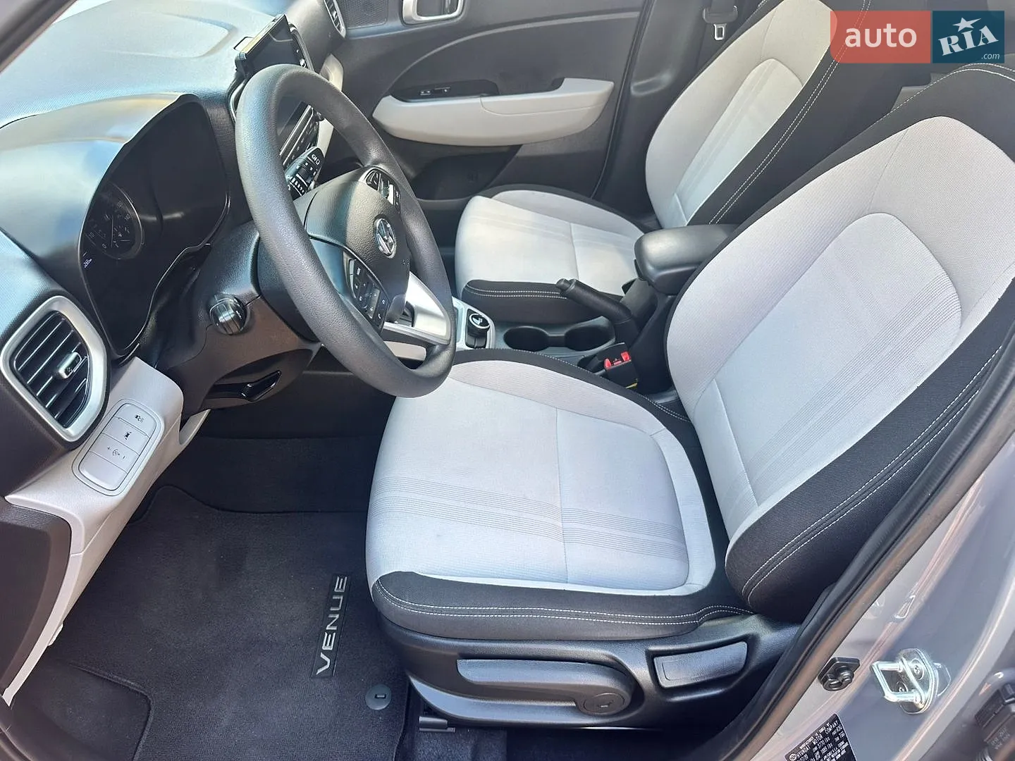 2020 Hyundai Venue - мініатюра 21