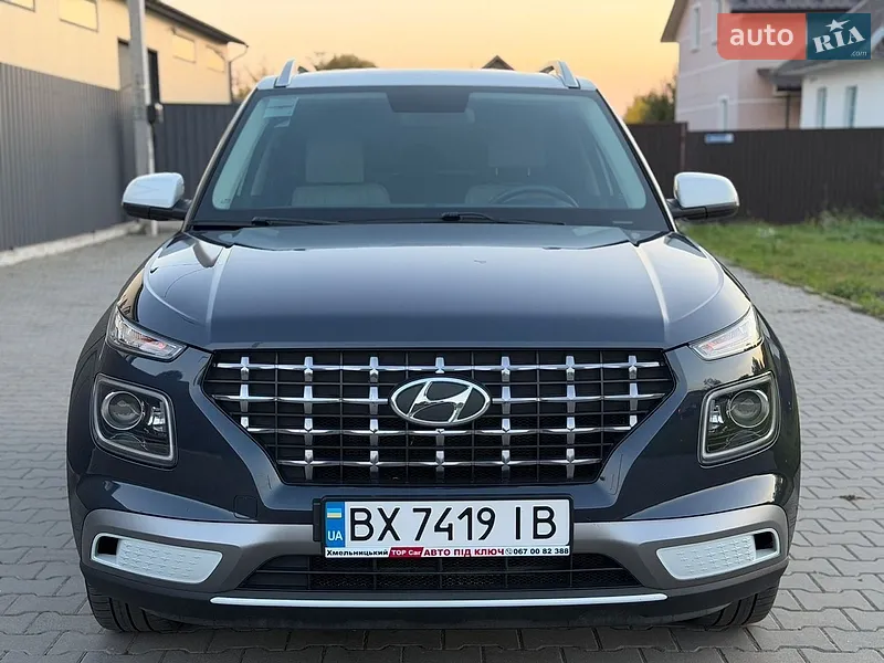 Hyundai Venue