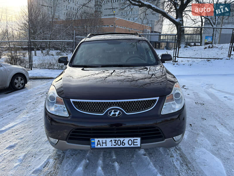 Внедорожник / Кроссовер Hyundai Veracruz 2008 в 