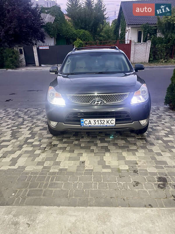 Внедорожник / Кроссовер Hyundai Veracruz 2008 в 