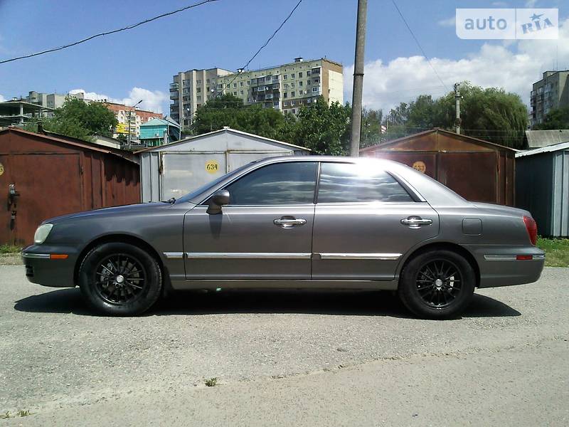 Седан Hyundai XG 2003 в Чернівцях