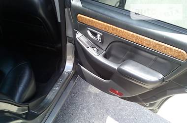 Седан Hyundai XG 2003 в Чернівцях