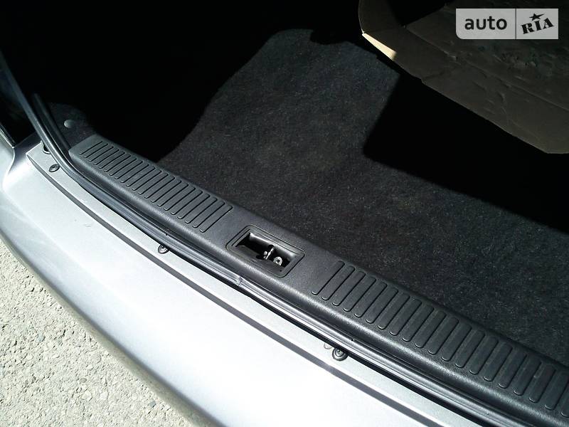 Седан Hyundai XG 2003 в Чернівцях