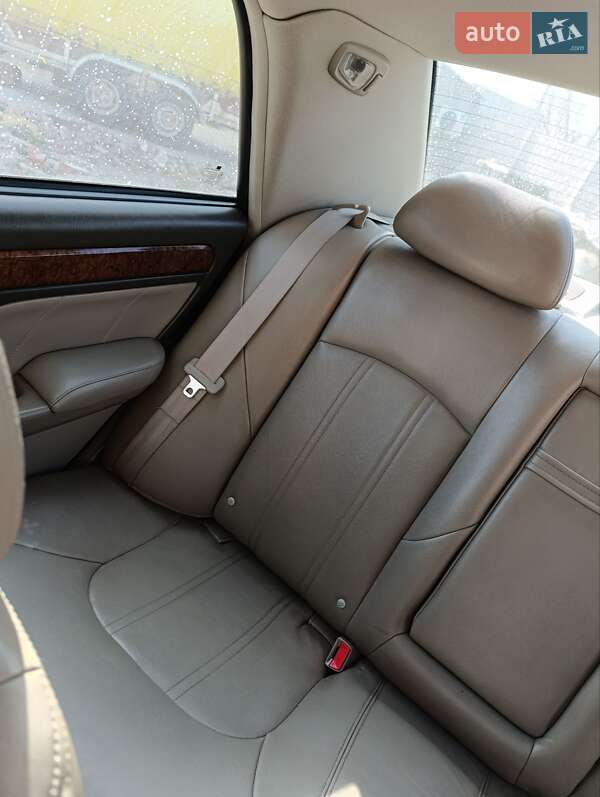 Седан Hyundai XG 2003 в Первомайске