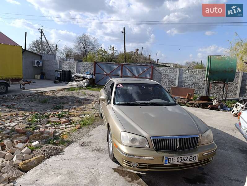 Седан Hyundai XG 2003 в Первомайске