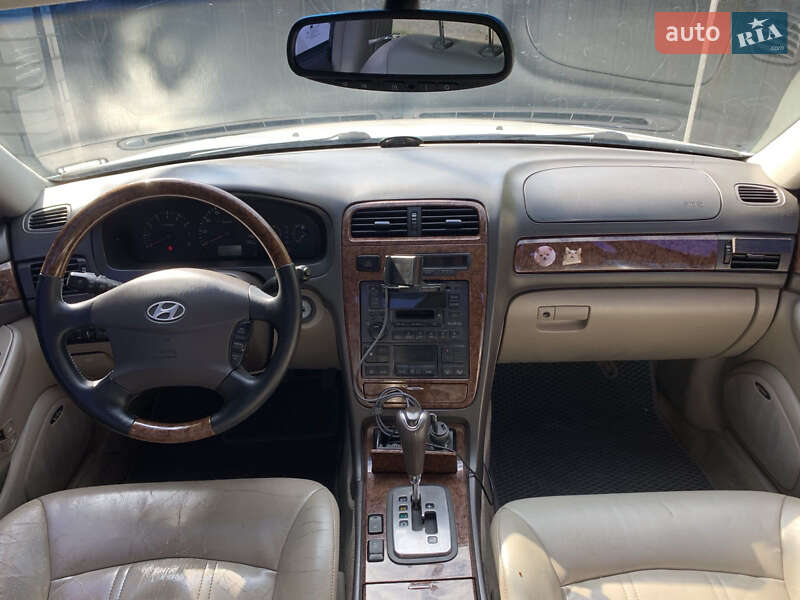 Седан Hyundai XG 2004 в Александрие фото 32 Седан Hyundai XG 2004 в Александрие