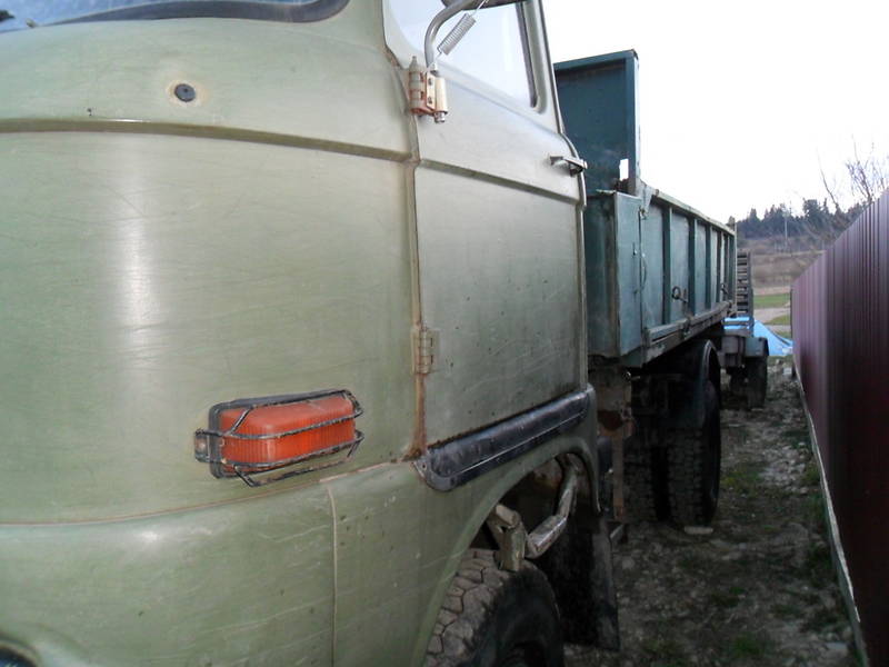 Самоскид IFA (ІФА) W50 1982 в Старому Самборі