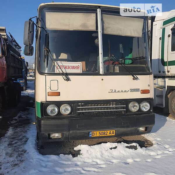 Туристический / Междугородний автобус Ikarus 256 1990 в Полтаве