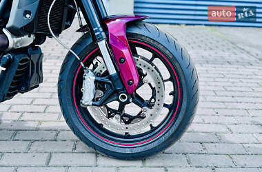 Мотоцикл Без обтікачів (Naked bike) Indian FTR 1200 2022 в  фото 11 Мотоцикл Без обтікачів (Naked bike) Indian FTR 1200 2022 в