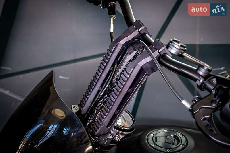 Боббер Indian Scout  Bobber  2020 в Киеве