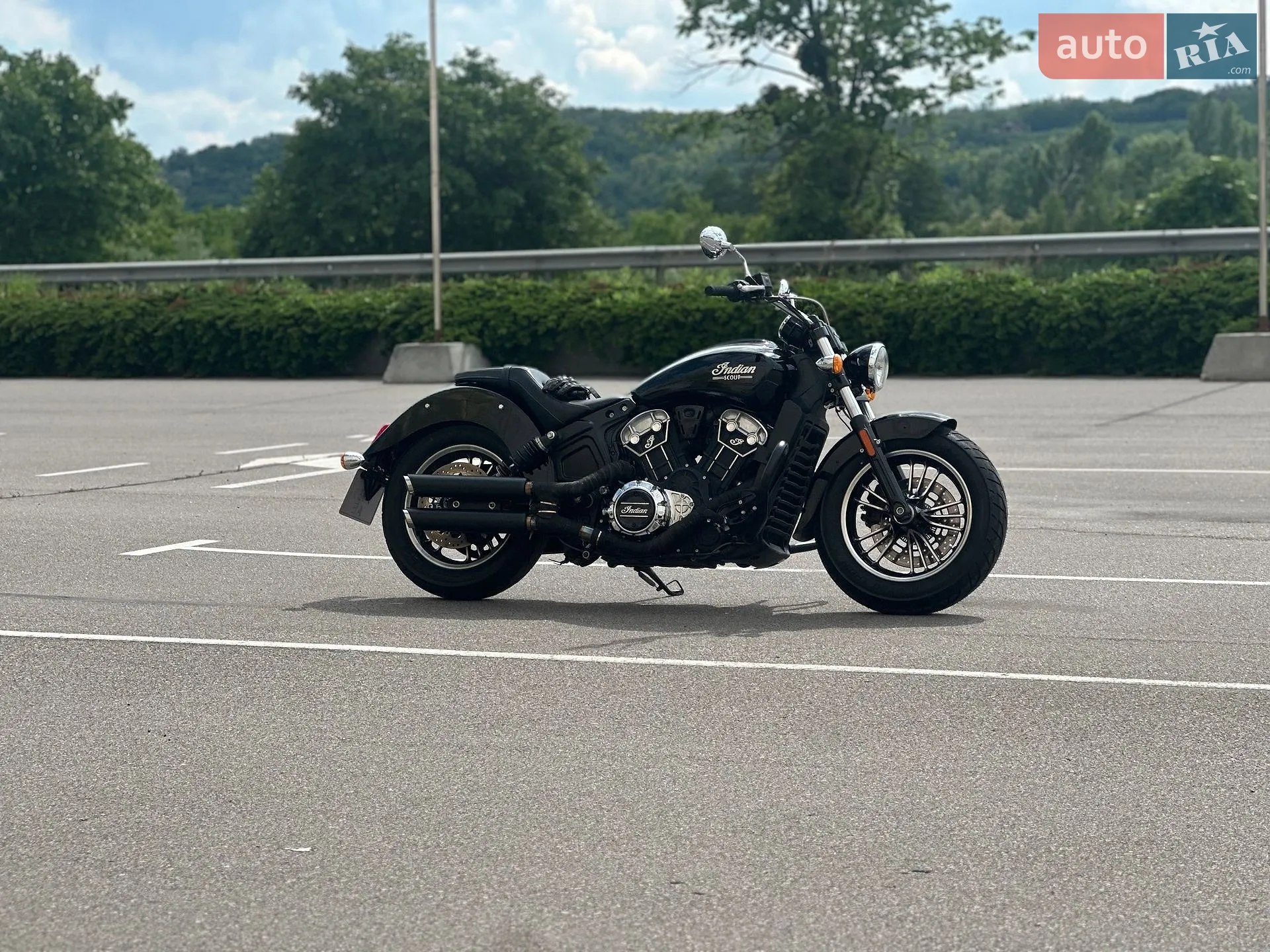 INDIAN SCOUT 2022 VIN 56KMSA005N3184031 фото оголошення 8 з 9