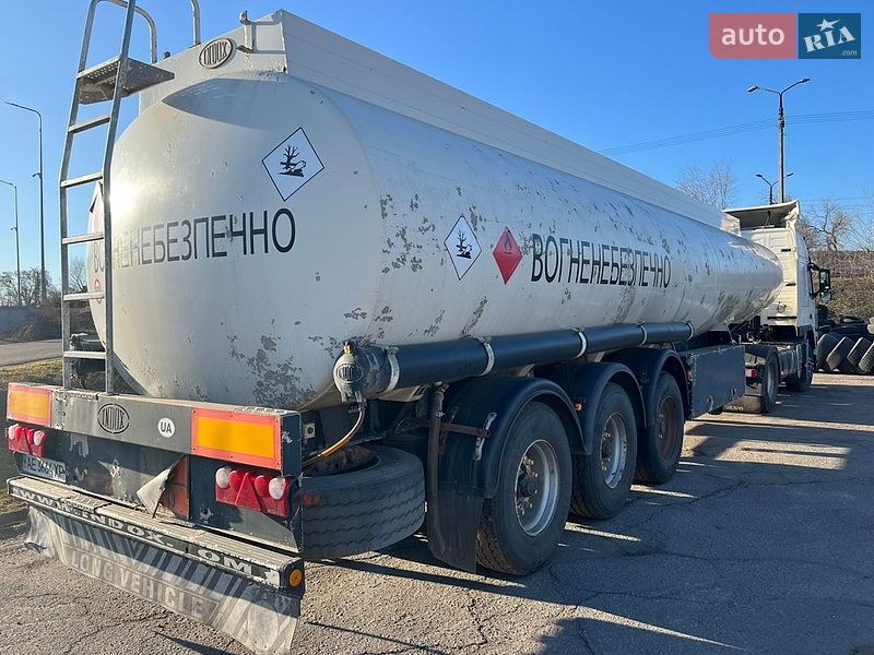 Цистерна напівпричіп Indox C438 2009 в Кривому Розі фото 6 Цистерна напівпричіп Indox C438 2009 в Кривому Розі