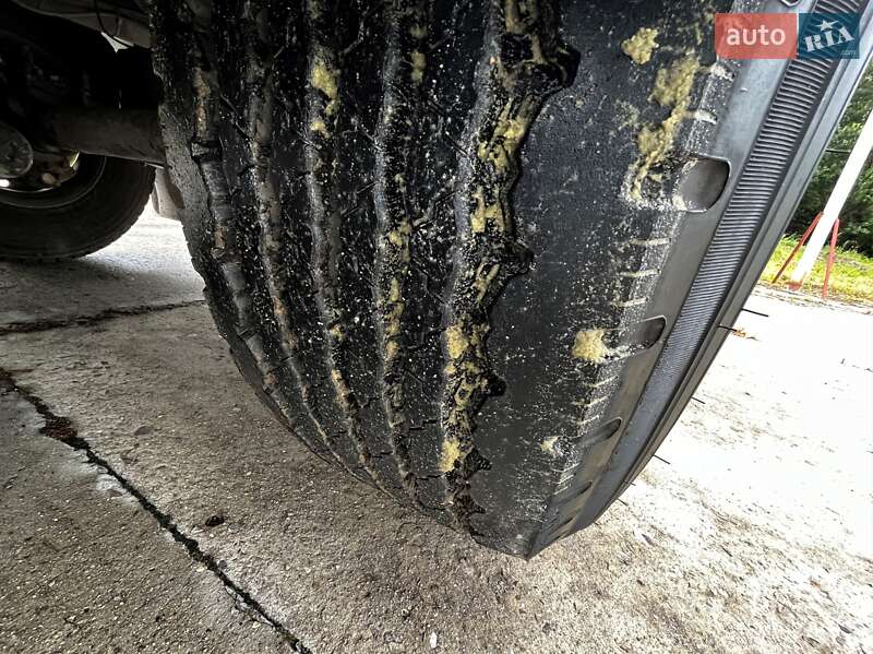 Цистерна полуприцеп Indox SC-3 2002 в Львове