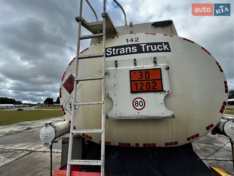 Цистерна полуприцеп Indox SC-3 2002 в Львове