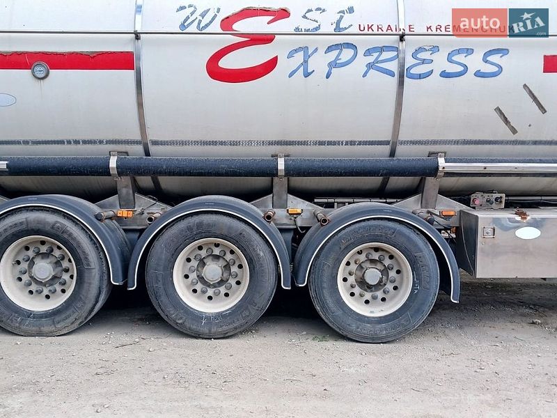Цистерна полуприцеп Indox SC-3 2002 в Днепре
