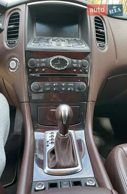 Внедорожник / Кроссовер Infiniti EX 25 2011 в 