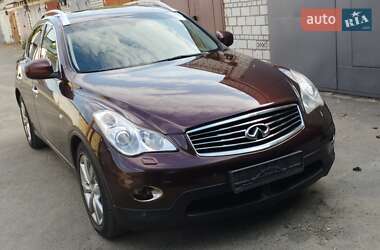 Внедорожник / Кроссовер Infiniti EX 25 2011 в 