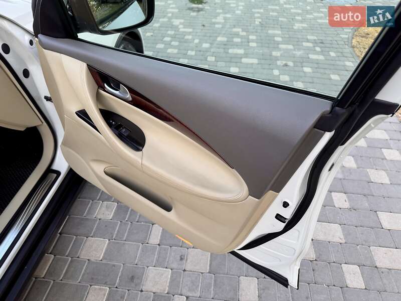 Позашляховик / Кросовер Infiniti EX 25 2011 в Одесі