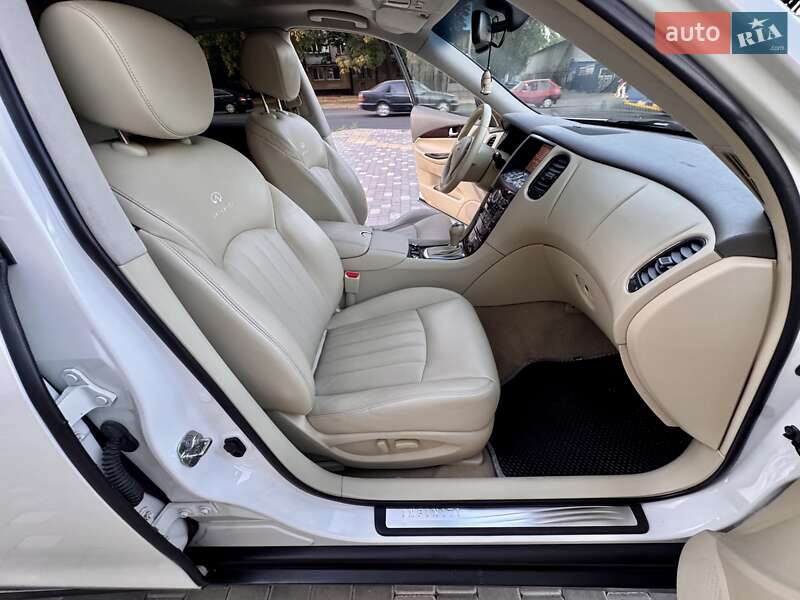 Позашляховик / Кросовер Infiniti EX 25 2011 в Одесі